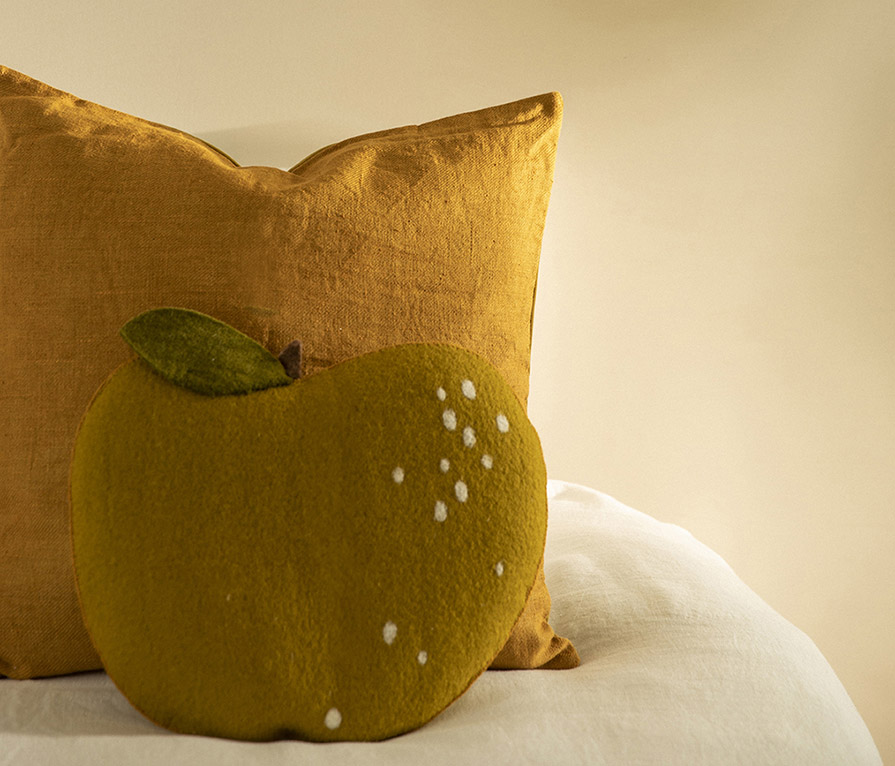 Cushion Fawanees We Zeena main image 1